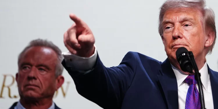 Trump anuncia acuerdo inminente con Irán para reabrir el estrecho de Ormuz
