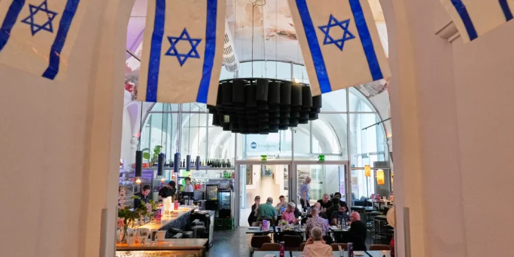 Cafetería de Viena da refugio a simpatizantes de Israel en Eurovisión