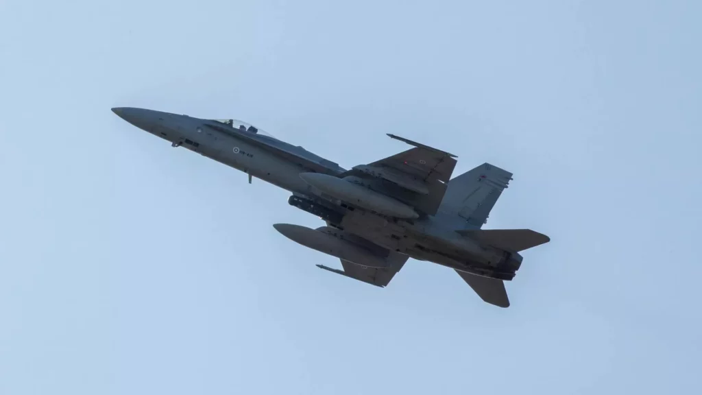 Dos EA-18G Growler colisionaron en el aire en una exhibición aérea