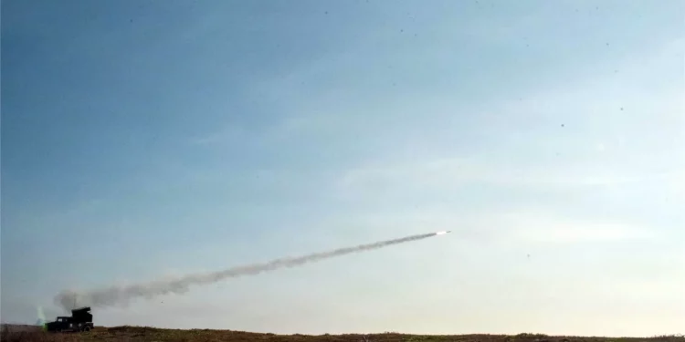 EE. UU. destruye un dron con un misil FIM-92 Stinger