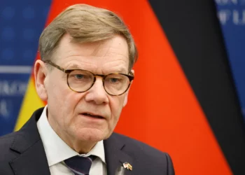 Alemania exige a Irán abrir Ormuz y abandonar las armas nucleares