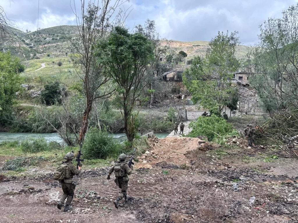 Las FDI operan fuera de su zona de seguridad en el sur del Líbano