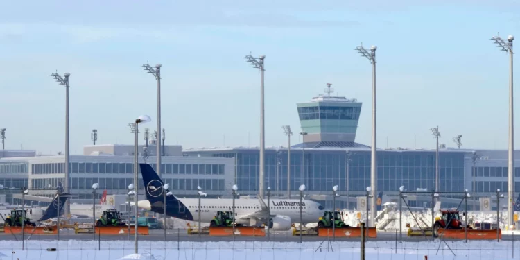 Vuelos suspendidos en aeropuerto de Múnich tras avistamiento de dron
