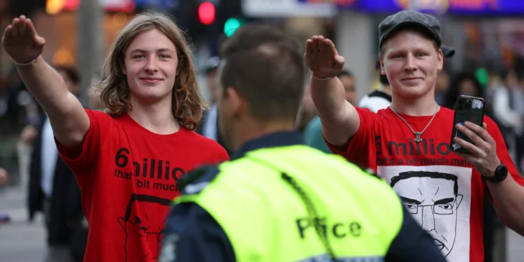Australia prohíbe red neonazi bajo su nueva ley contra grupos de odio