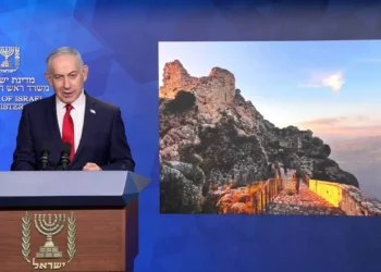 Netanyahu celebra la toma del castillo de Beaufort en el Líbano
