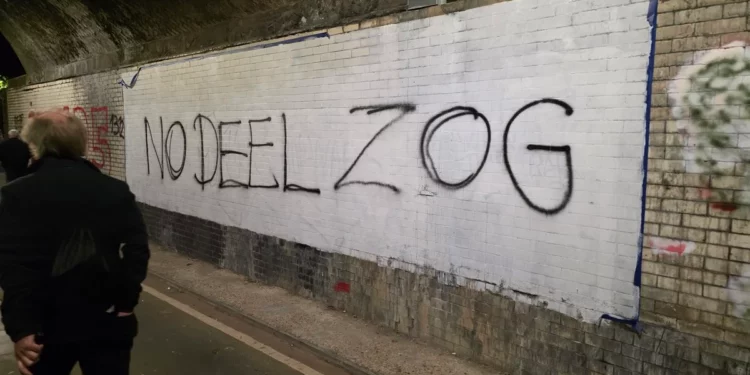 Pintadas antisemitas en estadio del Arsenal tras anuncio de un patrocinador israelí