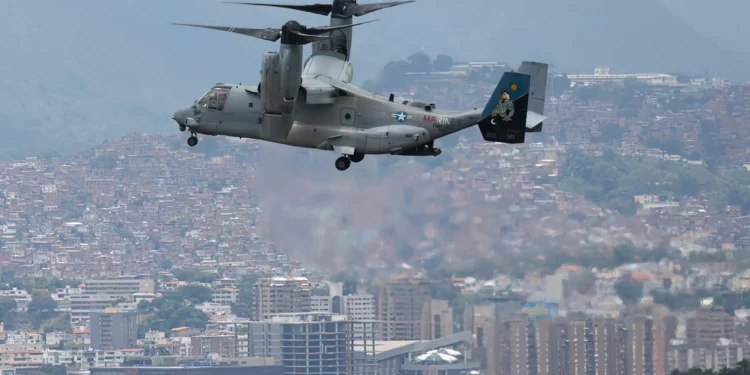 Marines de EE. UU. realizan ejercicio con Osprey en la Embajada en Caracas