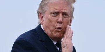 Trump dice que un acuerdo con Irán depende solo de él