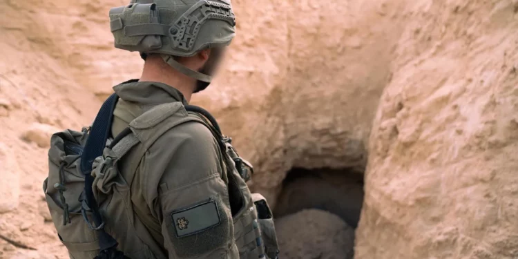 Las FDI destruyen cuatro túneles de Hamás en el sur de Gaza