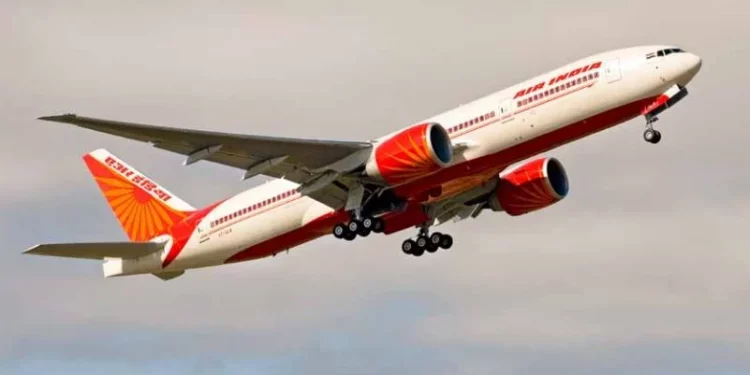 Imagen ilustrativa: Un avión Boeing 777-200LR de Air India. (Cortesía de Boeing)