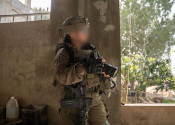 Sargento Sh., fotógrafo de combate de las FDI (Fuerzas de Defensa de Israel)