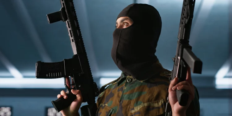 Tres días antes de la guerra: el artífice del terrorismo se reunió con Jamenei
