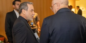 EE. UU. e Irán negociarán en Suiza bajo presión por Ormuz y el Líbano