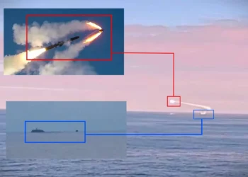 Submarino ruso Arkhangelsk lanza misil Oniks en el mar de Barents