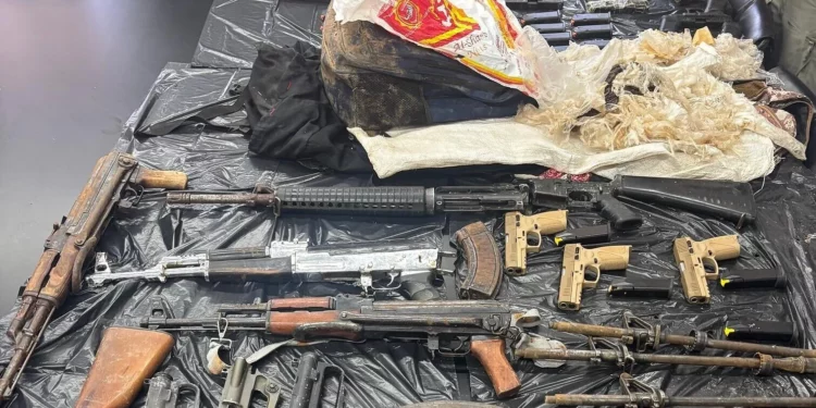 FDI y Policía frustran contrabando de armas desde Jordania