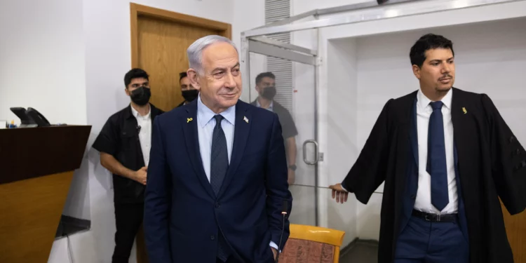 Tribunal rechaza acortar audiencia de Netanyahu