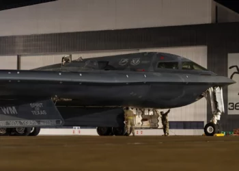 Bombardero B-2 Spirit se integra al Diamond Storm en Australia