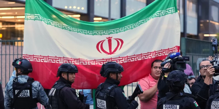 Irán acusa a EE. UU. de revocar entradas para sus hinchas en el Mundial
