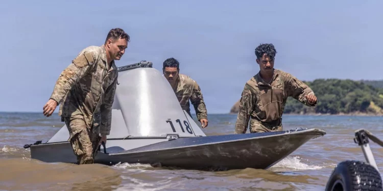 Ejército de EE. UU. despliega buques no tripulados en Filipinas