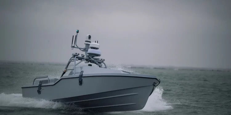 Dron naval Corsair rescata a dos tripulantes del Apache de EE. UU.