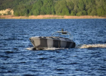 Ucrania busca que sus drones navales retengan buques en el mar Negro