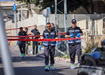 Acusan a hombre de Ramle de asesinar a su esposa y disparar contra tres mujeres