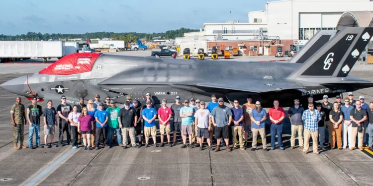 Primer F-35B recibe la actualización TR-3