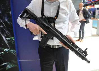 FN Herstal presenta el FN ARKA: fusil de 5,56 mm con arquitectura AR-15