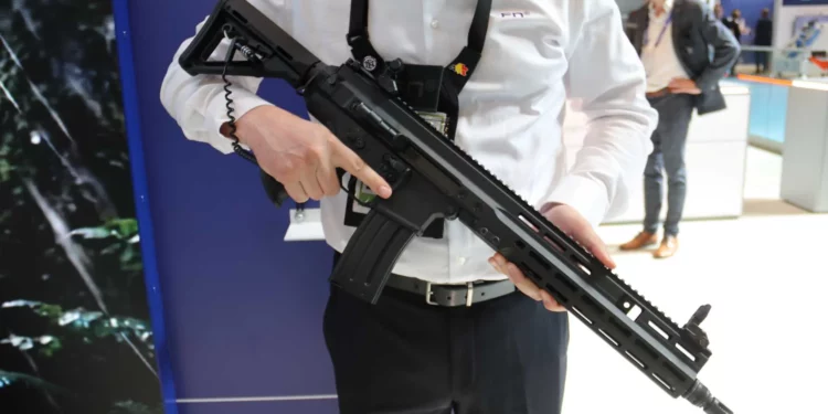 FN Herstal presenta el FN ARKA: fusil de 5,56 mm con arquitectura AR-15