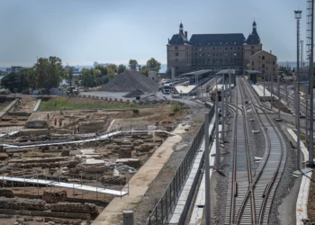 Ferrocarril turco-saudí que evita Israel conectará con Jordania y Siria