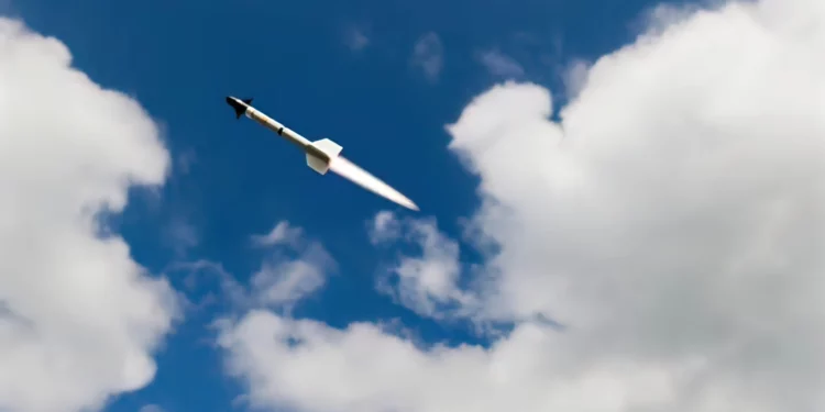 Ejército de EE. UU. busca interceptores antiaéreos de bajo coste