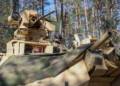 EE. UU. prueba el sistema LP-CROWS en el obús M109A7 Paladin
