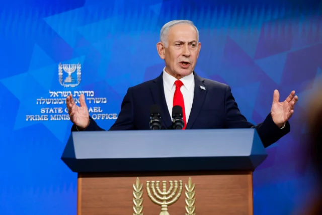 Netanyahu promete mantener tropas israelíes en el sur del Líbano