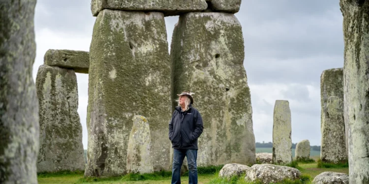 Hallan cerca de Stonehenge un “prototipo” del monumento neolítico