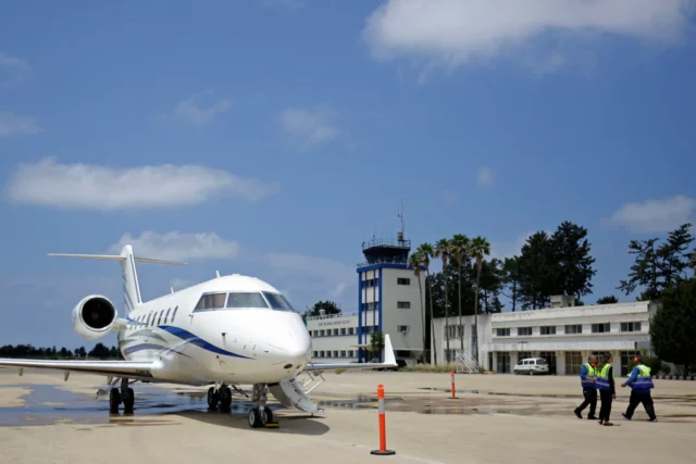 Líbano reactiva el aeropuerto de Qlayaat pese a la guerra con Israel