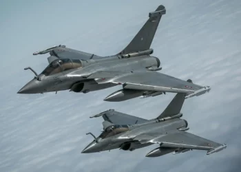 Rafale francés derriba un dron en el espacio aéreo de Letonia