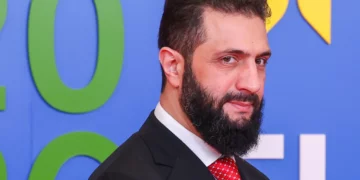 Sharaa descarta acción militar siria contra Hezbolá en el Líbano
