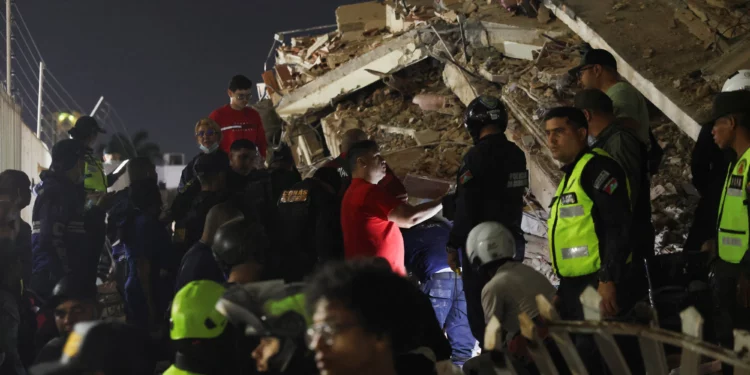 Se teme que haya miles de muertos: terremotos gemelos en Venezuela