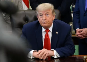 Trump rechaza términos iraníes “falsos” del acuerdo con EE. UU.