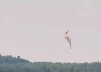 Vídeo capta la caída en picado de un bombardero ruso Tu-22M3