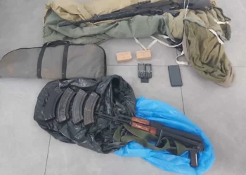 Detienen a reservista israelí sospechoso de vender armas