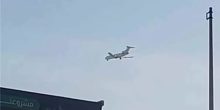 Arabia Saudita ataca el aeropuerto de Saná para frenar un avión iraní
