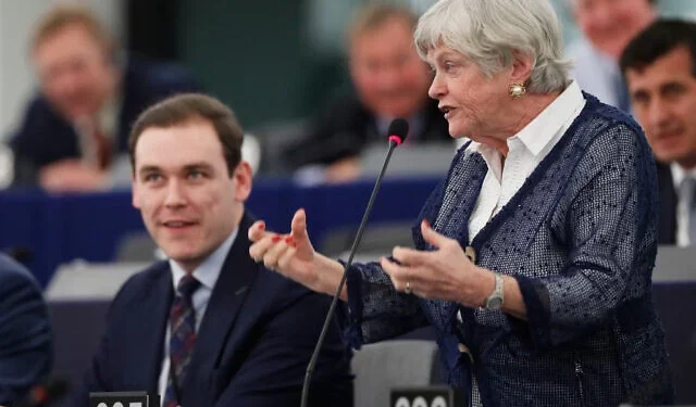 Ann Widdecombe