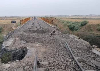 Ataque de EE. UU. alcanza puente en el corredor ferroviario China-Irán