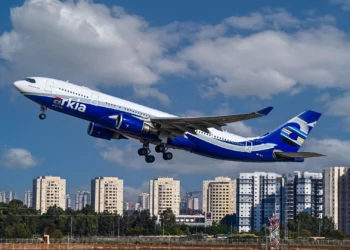 Vuelo histórico: por primera vez, una aerolínea israelí aterrizó en el Ártico
