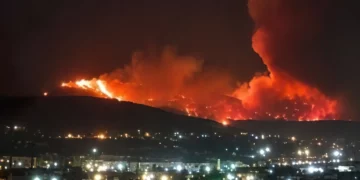 Oleada de ataques de EE. UU. en Irán: explosiones en Yazd