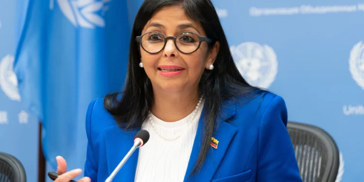 Delcy Rodríguez elogia a la delegación israelí enviada a Venezuela