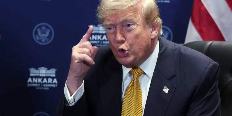 Trump dice que el memorando con Irán está acabado: “son escoria”