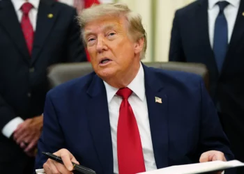 Trump quiere reembolsos por la protección de EE. UU. frente a Irán