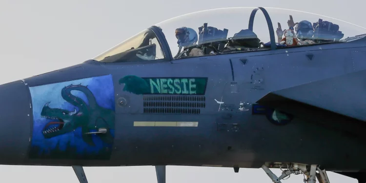 Once F-15E Strike Eagle regresan tras su última misión en Oriente Medio